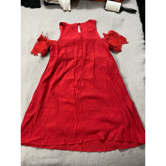 Red summer dress with hanging sleeves - Picture 2 of 4